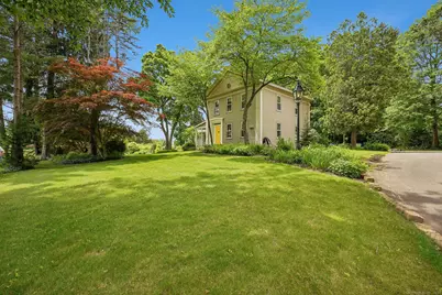 85 Wethersfield Road, Berlin, CT 06037 - Photo 1