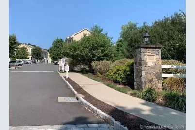 15 Scuppo Road #402, Danbury, CT 06811 - Photo 1