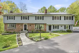 80 Mariner Cir, Trumbull, CT 06611 - Photo 1