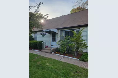 438 Smith Avenue, New Haven, CT 06513 - Photo 1