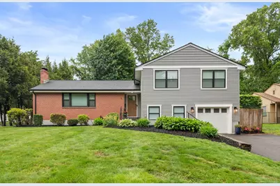 71 Tumblebrook Lane, West Hartford, CT 06117 - Photo 1