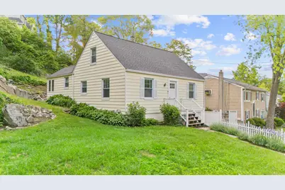 4 Buttonball Trail, Norwalk, CT 06851 - Photo 1