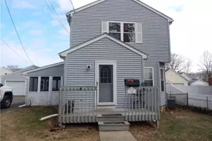 32 Cambridge Ave, Milford, CT 06460 - Photo 1