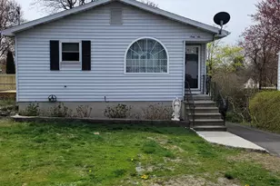 66 Macnamara St, Waterbury, CT 06708 - Photo 1