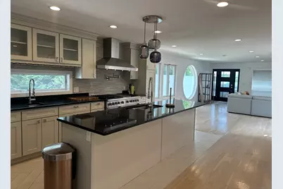 139 Mulberry Street, Stamford, CT 06907 - Photo 1