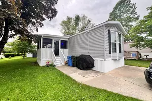 252 Old Canterbury Turnpike, Norwich, CT 06360 - Photo 1