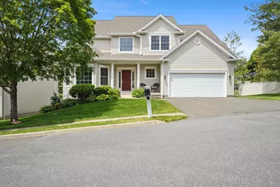 2 Tobins Court, Danbury, CT 06810 - Photo 1