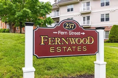 237 Fern Street #APT 206W, West Hartford, CT 06119 - Photo 1