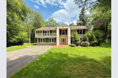 12 Granite Ridge Road, Redding, CT 06896 - Photo 1