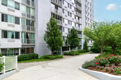 1 Strawberry Hill Avenue #APT 7A, Stamford, CT 06902 - Photo 1