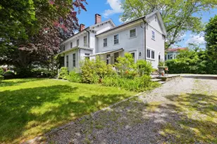 2 Summit St, Stonington, CT 06378 - Photo 1