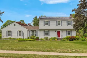 36 Holly Ln, Middletown, CT 06457 - Photo 1