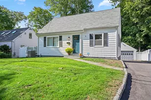 45 Coolidge Ave, Stamford, CT 06906 - Photo 1
