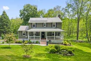 33 Crestview Dr, Brookfield, CT 06804 - Photo 1