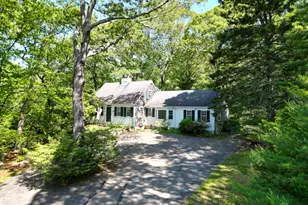 121 Warren Ave, Groton, CT 06355 - Photo 1