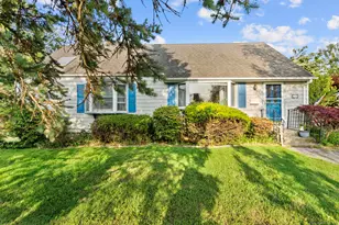 112 Vermont Ave, Stratford, CT 06615 - Photo 1