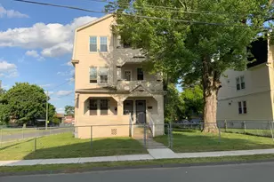 240 Martin St, Hartford, CT 06120 - Photo 1