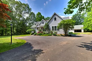 19 Sherwood Pl, Monroe, CT 06468 - Photo 1