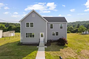 8 Wilson Ave, Waterford, CT 06375 - Photo 1