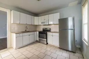 383 Myrtle Ave, Bridgeport, CT 06604 - Photo 1
