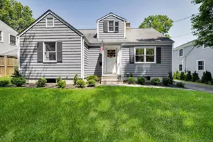 29 Ridgeley St, Darien, CT 06820 - Photo 1