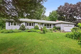 10 Pleasant Point Rd, Branford, CT 06405 - Photo 1