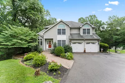 17 Raven Crest Drive, Bethel, CT 06801 - Photo 1