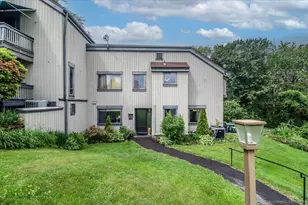 192 Heritage Vlg, Southbury, CT 06488 - Photo 1