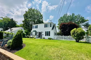 19 Nassau Cir, East Hartford, CT 06118 - Photo 1