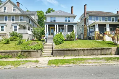 456 Willow Street, Waterbury, CT 06710 - Photo 1