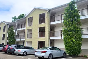 3250 Fairfield Ave, Bridgeport, CT 06605 - Photo 1