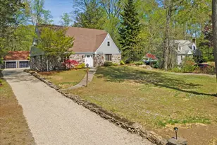 41 Cedarhurst Ln, Milford, CT 06461 - Photo 1