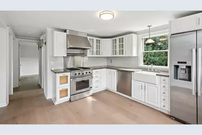 37 Cedar Crest Place, Norwalk, CT 06854 - Photo 1