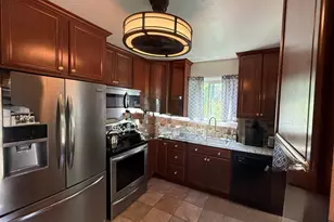 6 Rose Ln, Danbury, CT 06811 - Photo 1