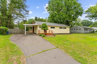 71 Green Manor Avenue, Windsor, CT 06095 - Photo 1