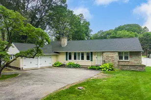 24 Allen Rd, Norwalk, CT 06851 - Photo 1