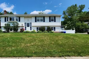 35 Montano Rd, Enfield, CT 06082 - Photo 1