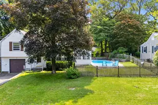 12 Deacon Hill Rd, Stamford, CT 06905 - Photo 1