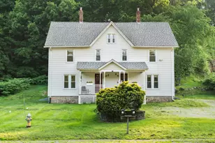 29 Oxford Rd, Oxford, CT 06478 - Photo 1