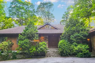 518 Woodbine Rd, Stamford, CT 06903 - Photo 1