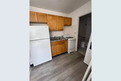 340 Palisade Avenue #c8, Bridgeport, CT 06610 - Photo 1