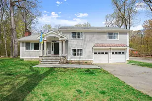 24 Appletree Ln, Norwalk, CT 06850 - Photo 1