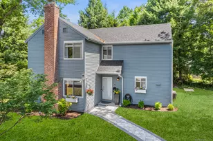 6 Mathers Crossing, Simsbury, CT 06070 - Photo 1