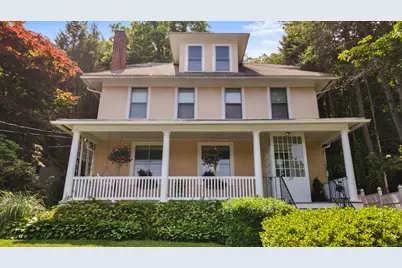 29 Circuit Avenue, Waterbury, CT 06708 - Photo 1