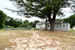 301 Brick Top Rd, Windham, CT 06280 - Photo 1