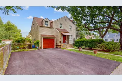 166 Catherine Street, Hartford, CT 06106 - Photo 1