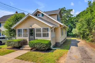 312 Crystal Ave, New London, CT 06320 - Photo 1