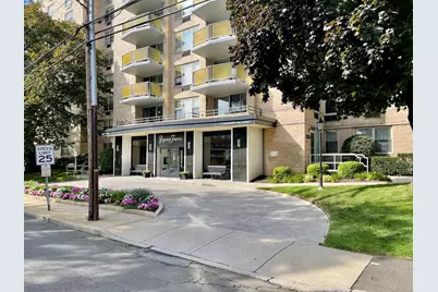 1 Strawberry Hill Court #APT 2D, Stamford, CT 06902 - Photo 1