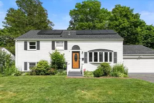 29 Pembroke Rd, Hamden, CT 06514 - Photo 1