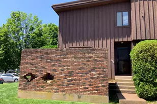 158 Webster Ct, Newington, CT 06111 - Photo 1